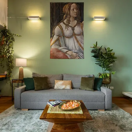Via Cimabue 8b - Charming - Metropolitan Loft In - 20 Minute Walk To Center - Excellent Base For Exploring - Less Than 5 Minute Walk To The Supermarket - Amazing Bakery On The Corner *